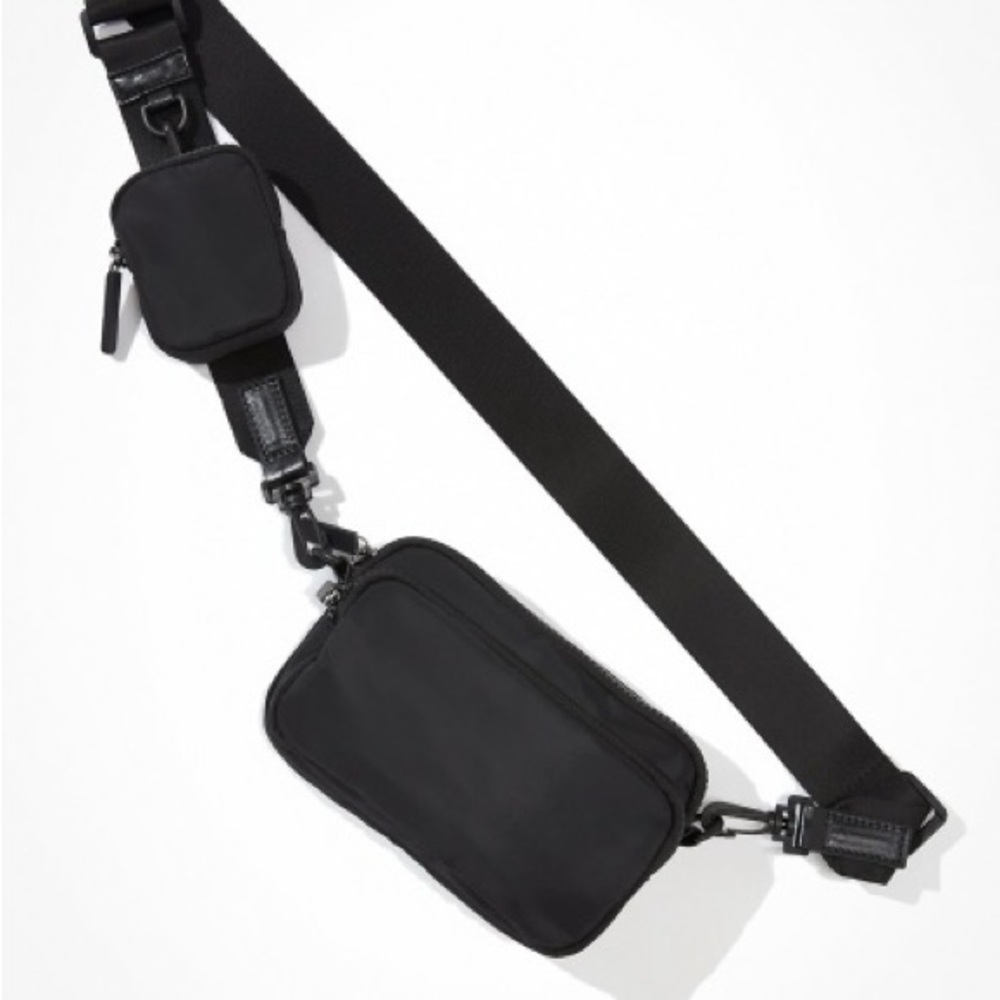 American Eagle Black Belt Bag / Fanny Pack